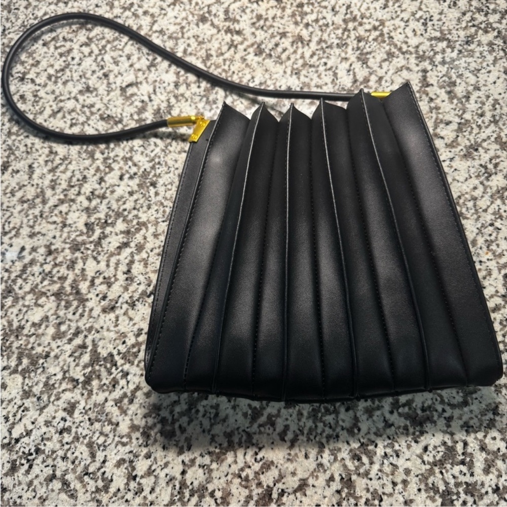 Melie Bianco Black Pleated Shoulder Bag